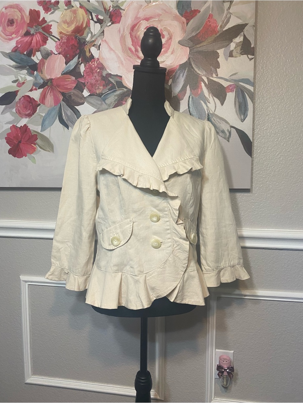 Ivory Ruffle-Trim Blazer - Picture 4 of 11